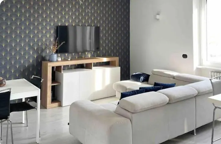Milan Nolo Apartment 0*,